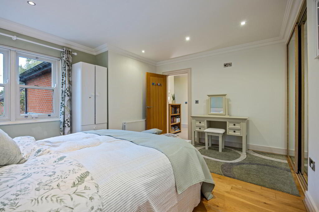 9 Cleaver Avenue 19 of 38