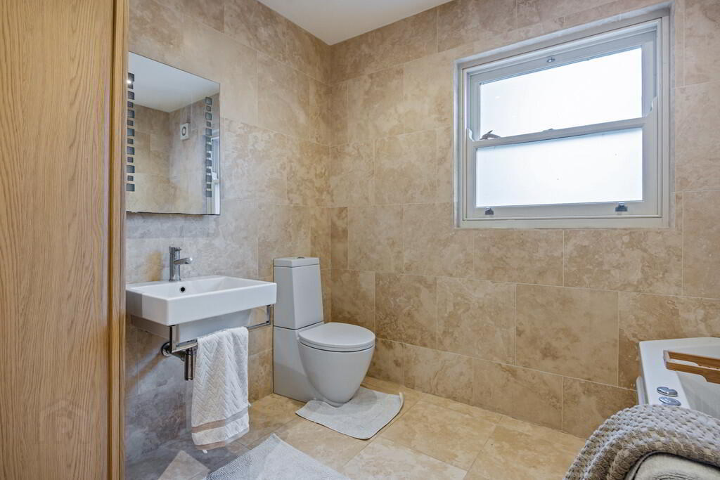 9 Cleaver Avenue 21 of 38