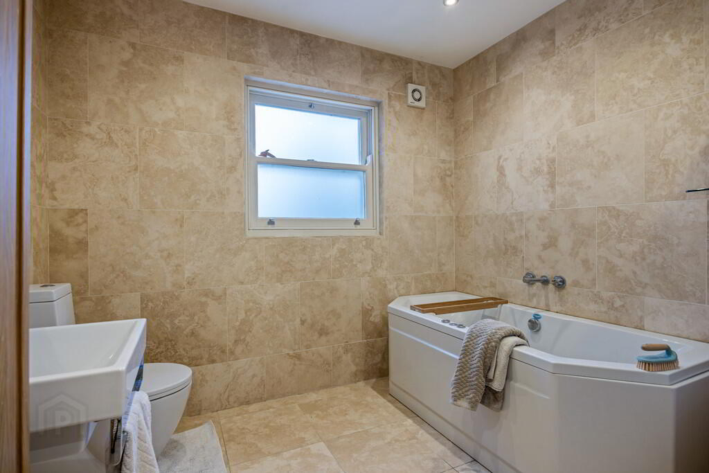 9 Cleaver Avenue 20 of 38