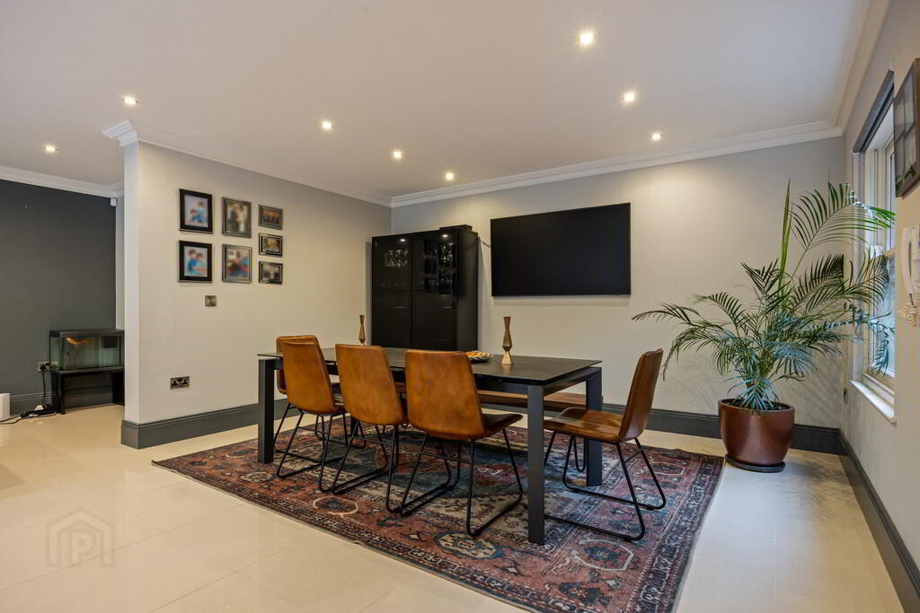 9 Cleaver Avenue 9 of 38