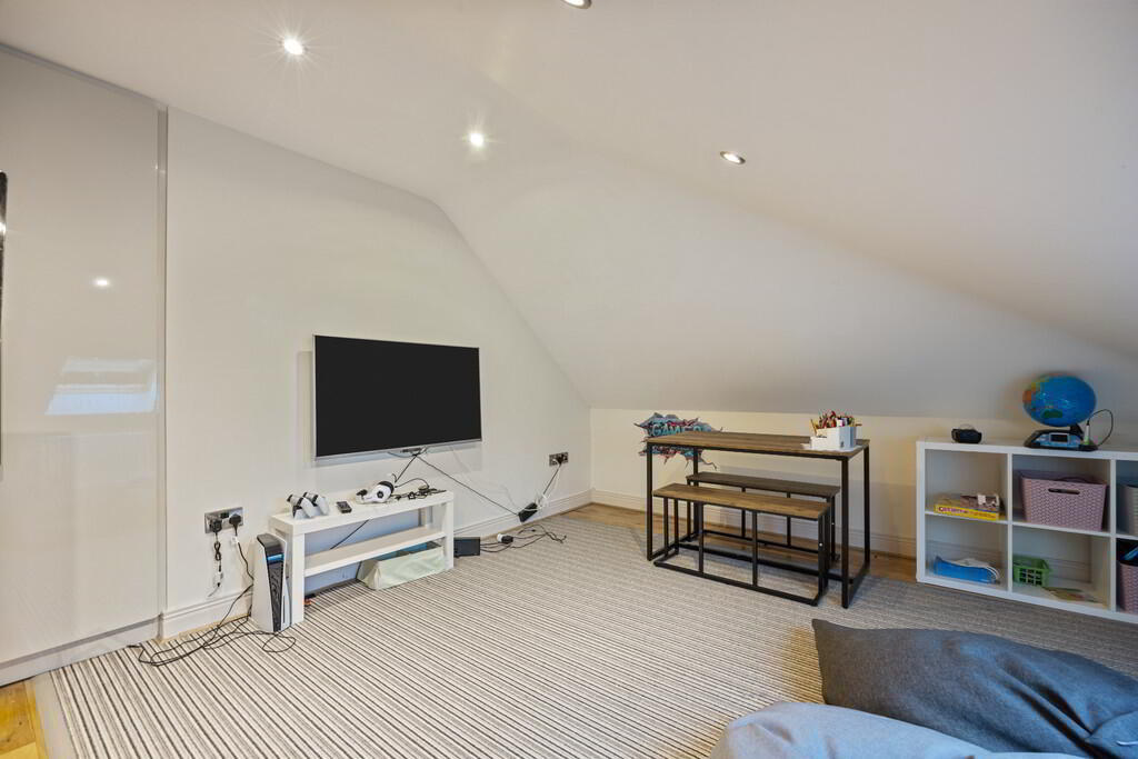 9 Cleaver Avenue 30 of 38