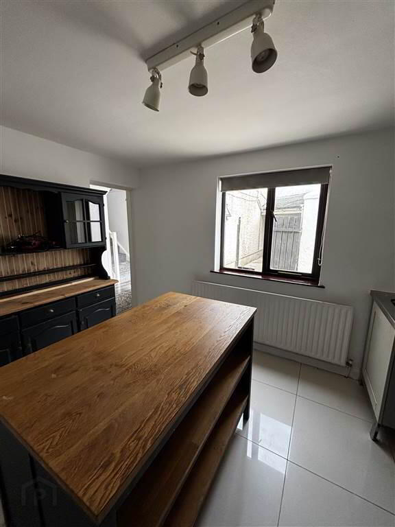 91a Princetown Road 4 of 11