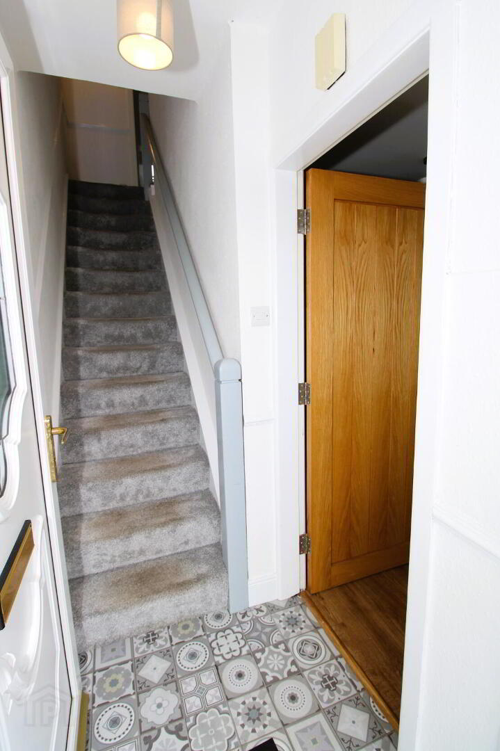 43 Warren Park Drive 3 of 21