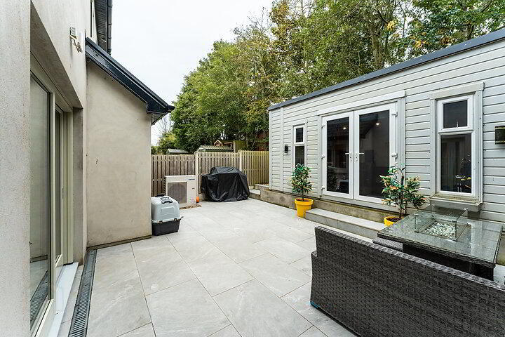 8 Hale Court 26 of 31