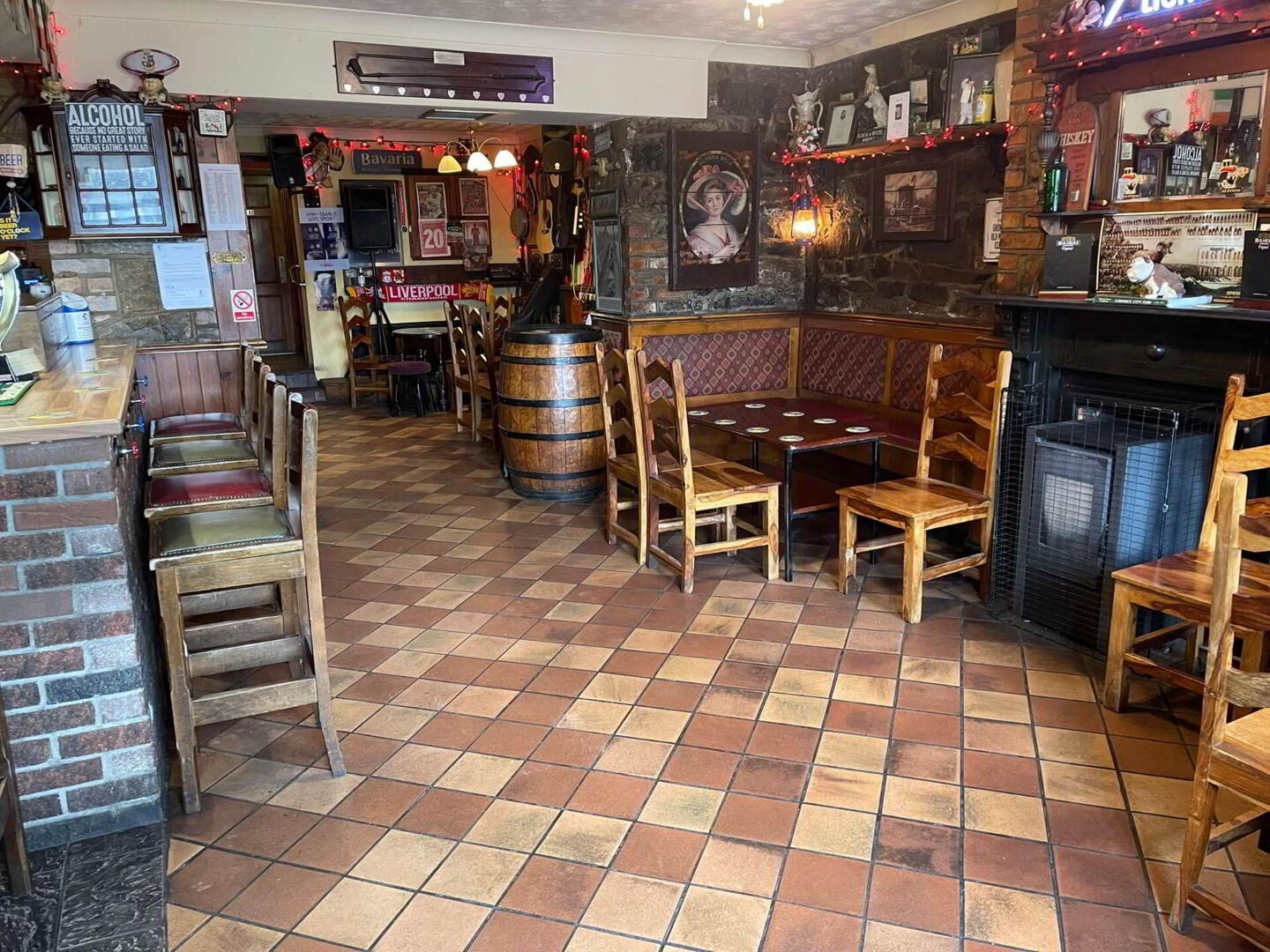 The Imperial Bar & Lounge, 27 Upper Careys Road 20 of 28