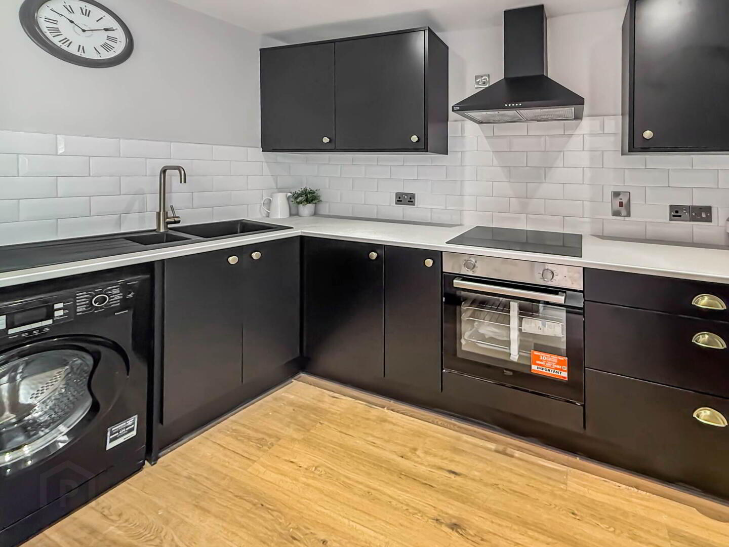 1 Donard Street 16 of 30