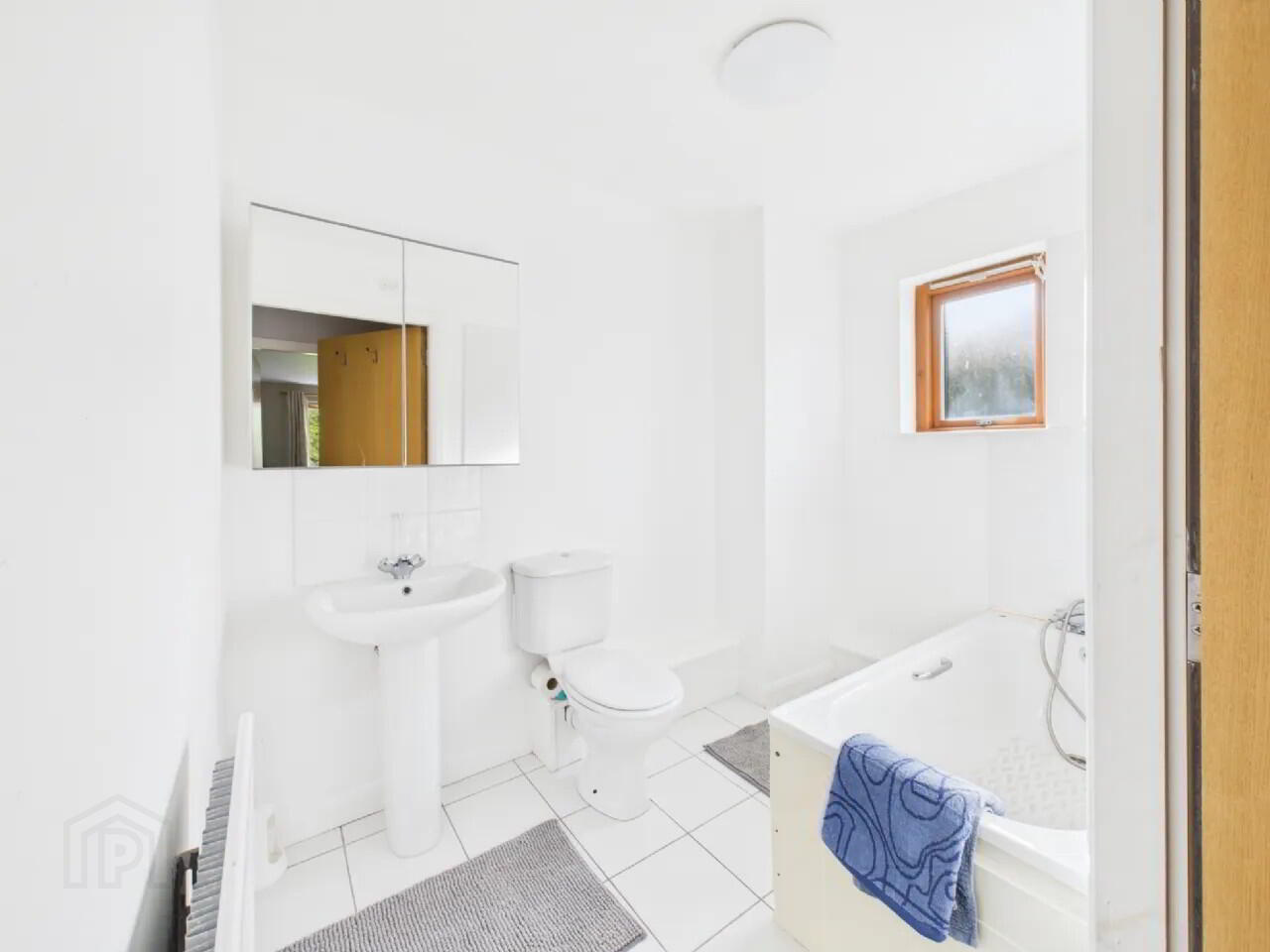 Apartment 4c Mahon Mills 11 of 22