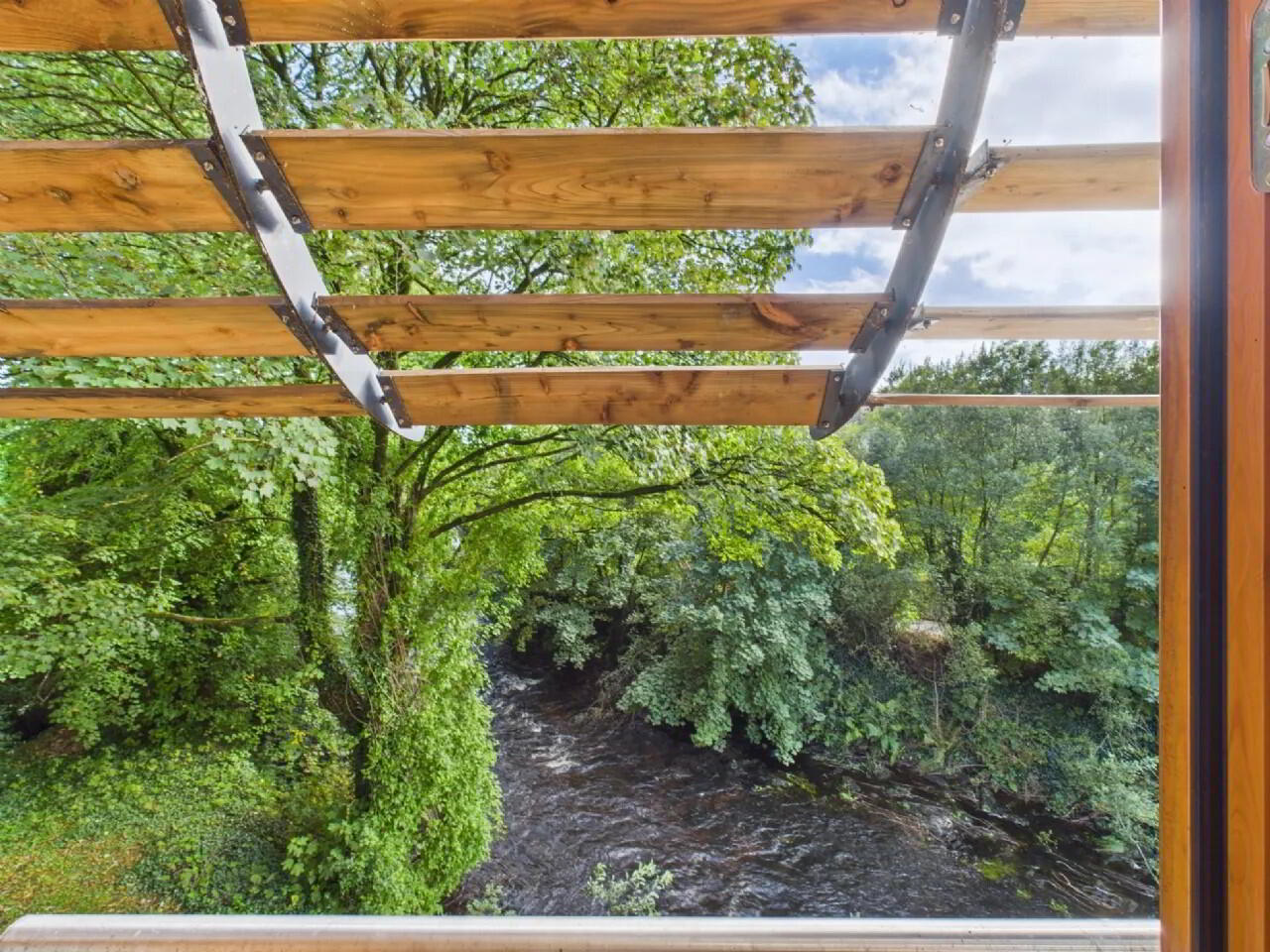 Apartment 4c Mahon Mills 18 of 22