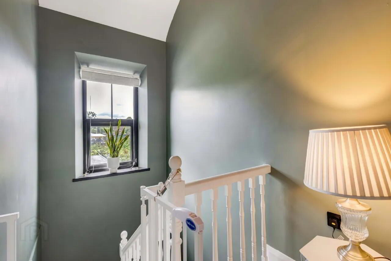 2 Fermanagh Terrace 11 of 21