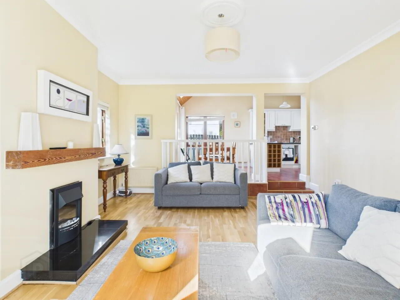 20 Willow Wood 9 of 28