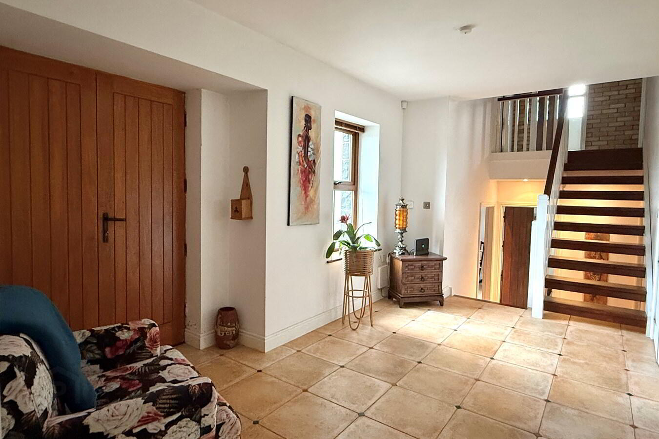 42c Circular Road 3 of 25