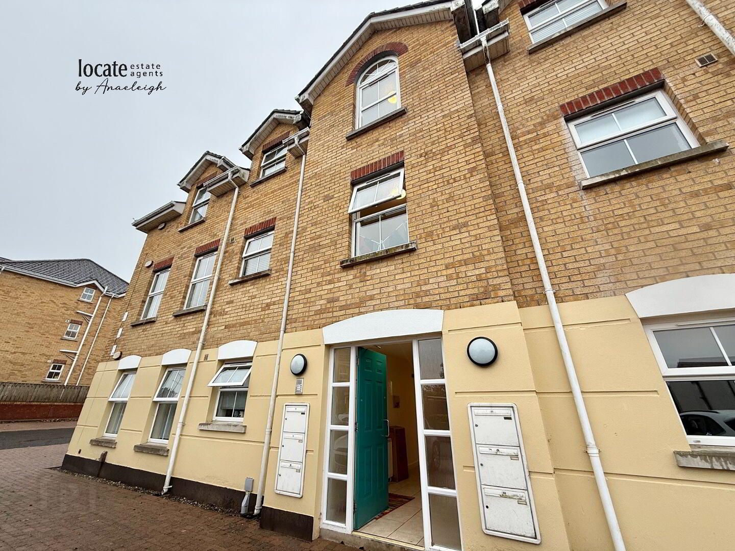 172 Ard Grange 1 of 17