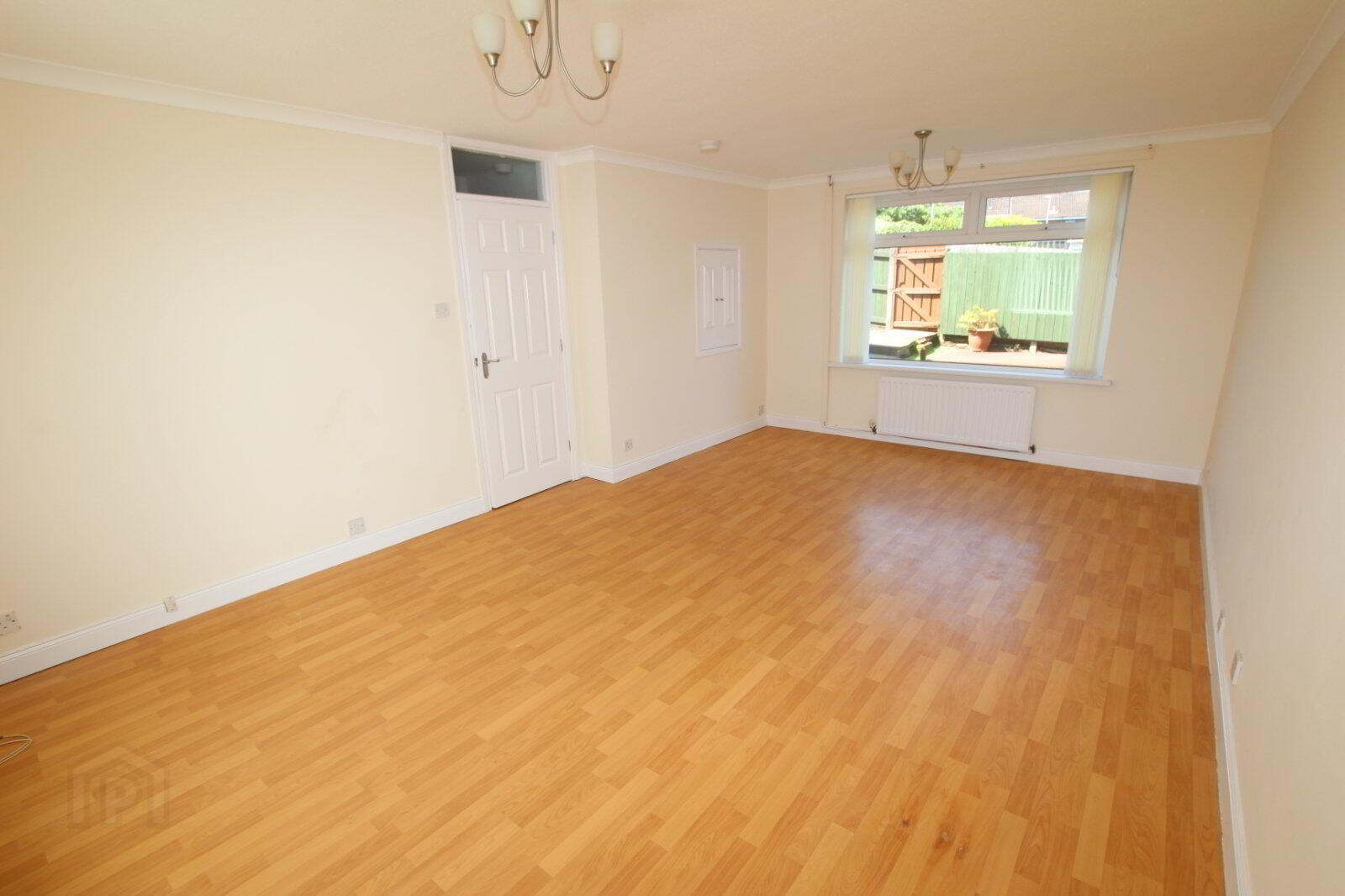 property description image