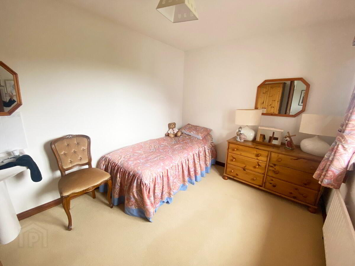 Lazy Acres, 2a Brague Road 21 of 39