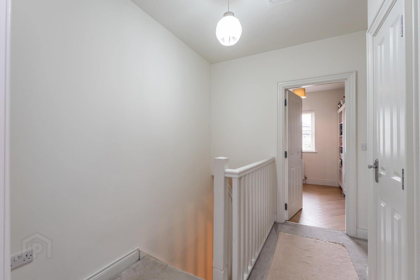 22 Helens Wood Place 13 of 27