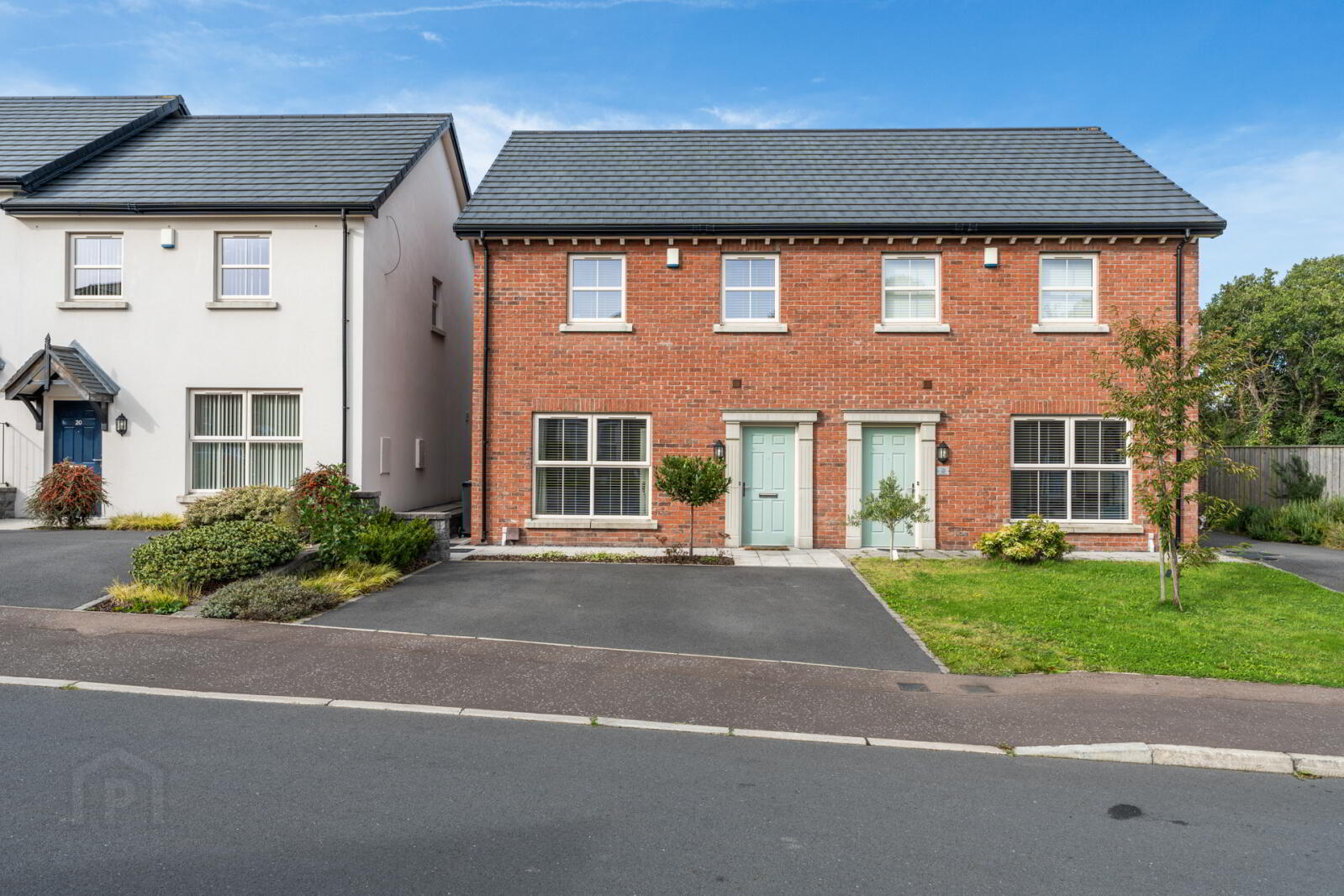 22 Helens Wood Place 1 of 27