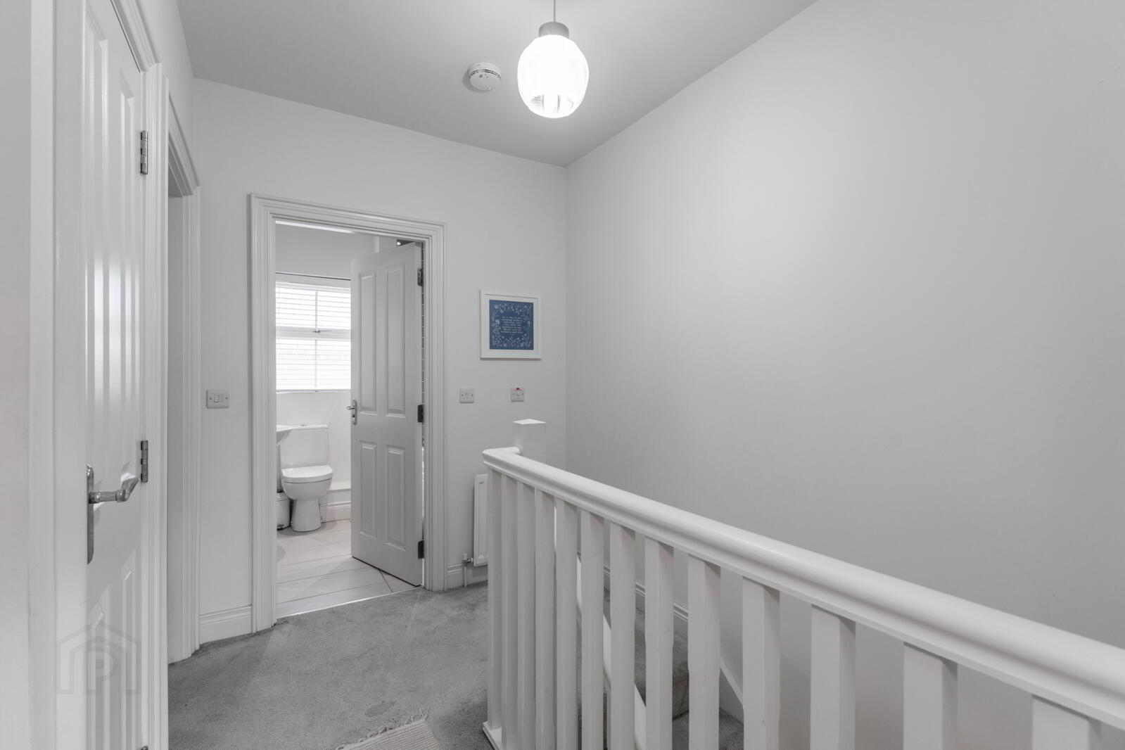 22 Helens Wood Place 12 of 27