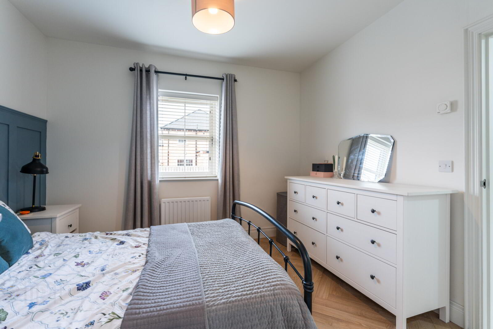 22 Helens Wood Place 18 of 27