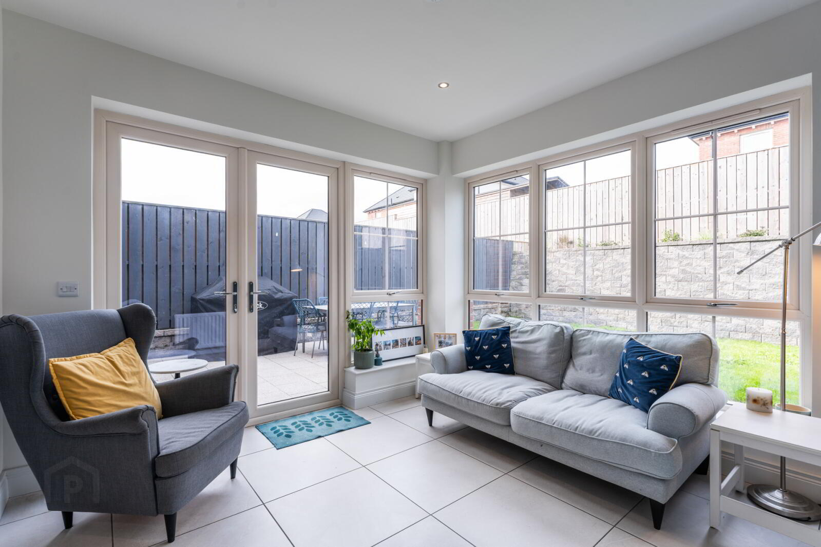 22 Helens Wood Place 7 of 27