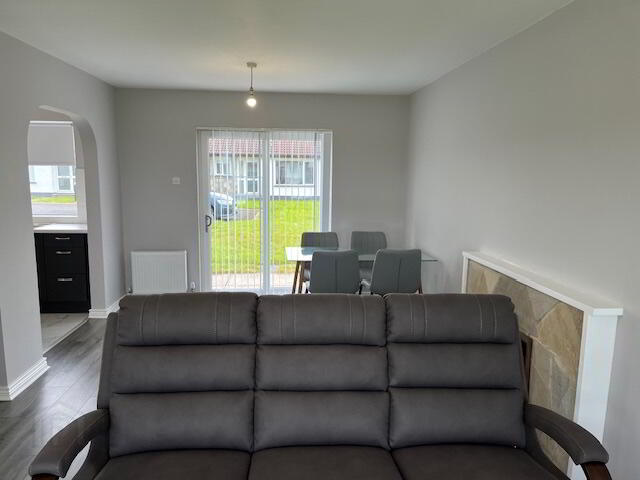 2 Melvin Cottages 5 of 18