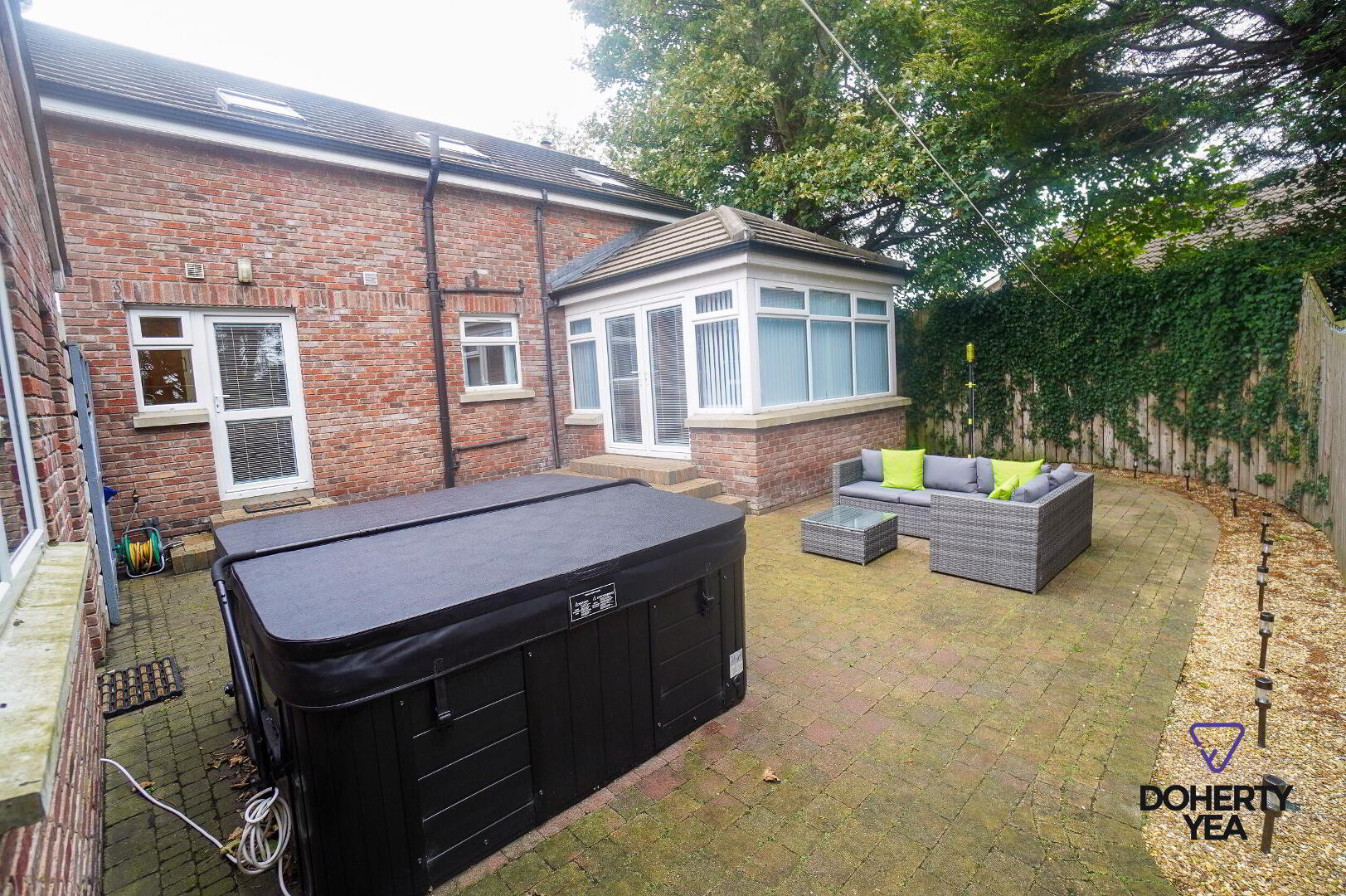 23 Marshallstown Mews 25 of 27