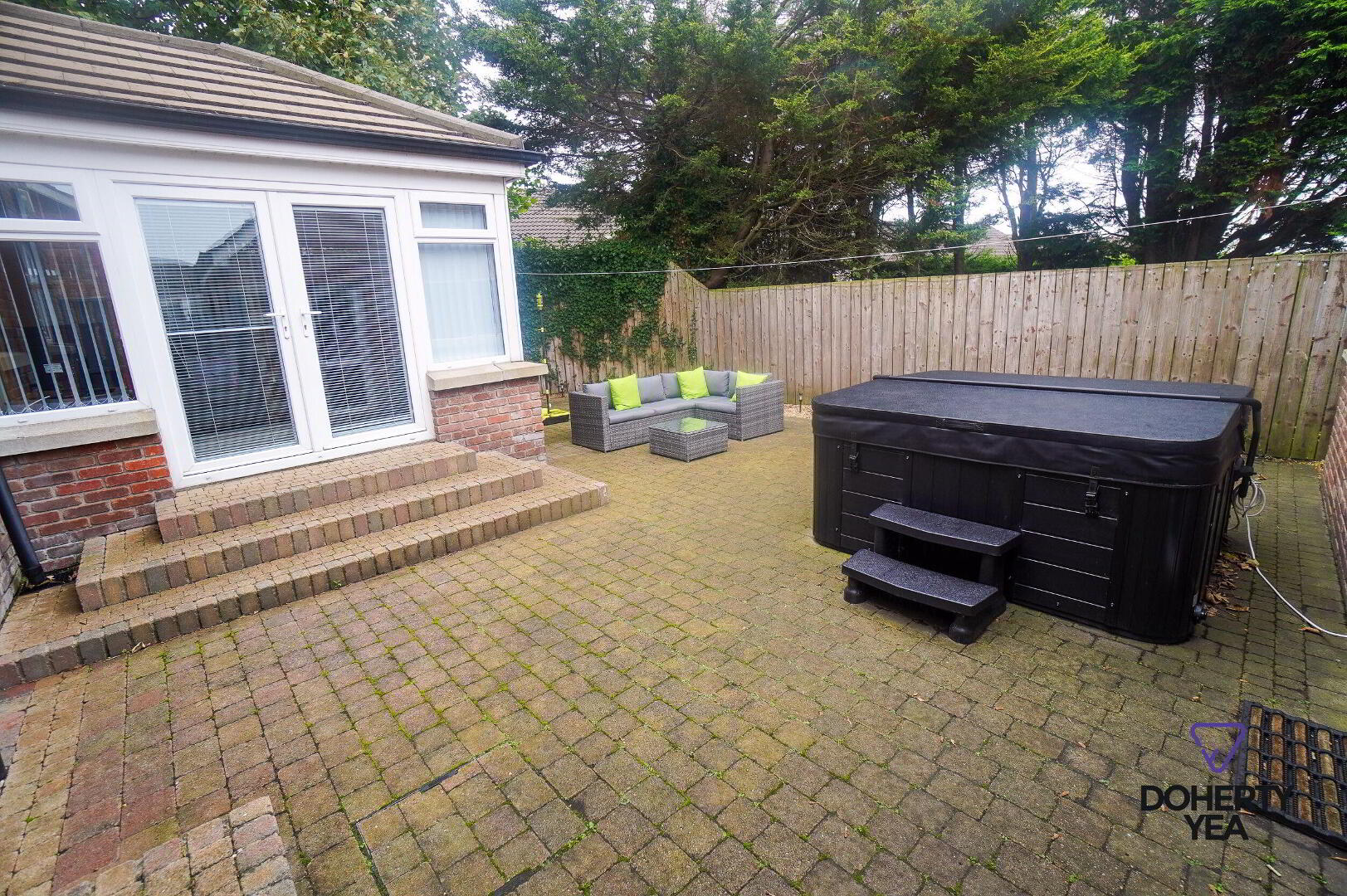 23 Marshallstown Mews 24 of 27