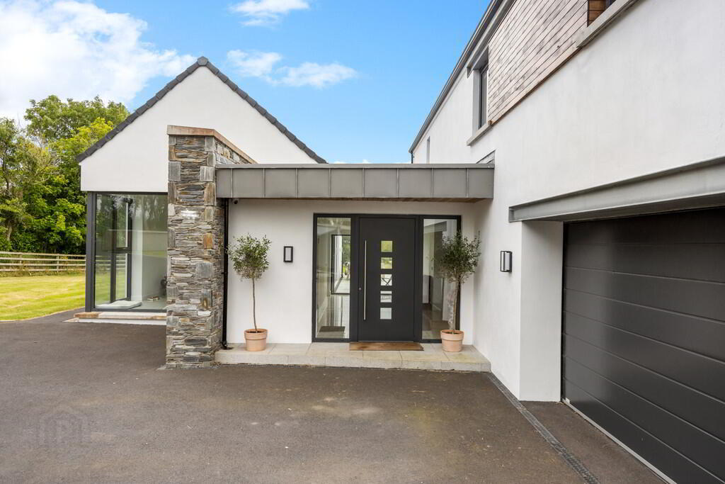43c Monree Road 3 of 49