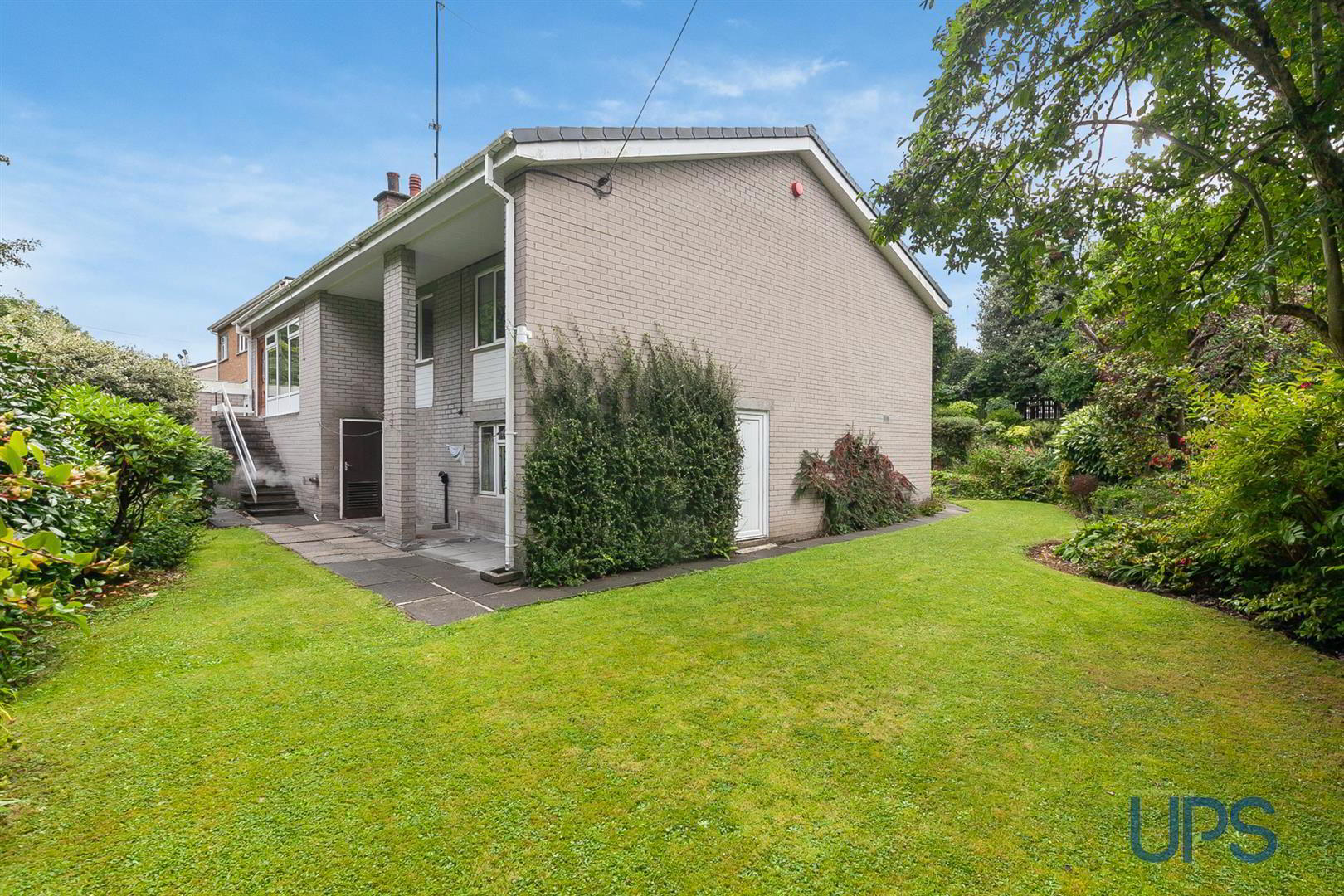 12 Edenvale Park 2 of 29