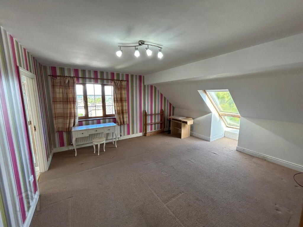 2 Springfield Court 6 of 10