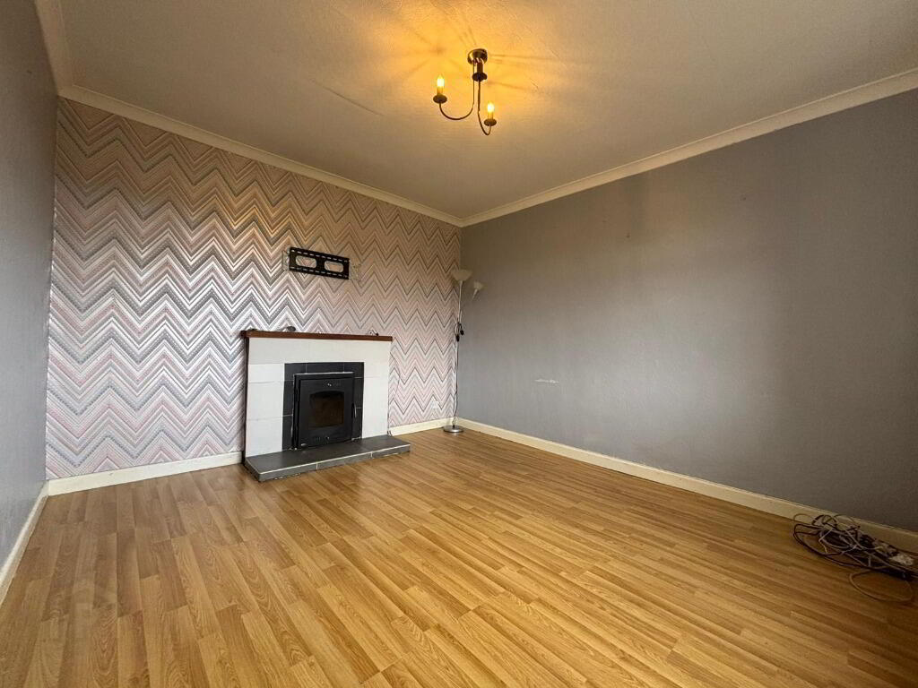 20 Deramore Drive 3 of 12