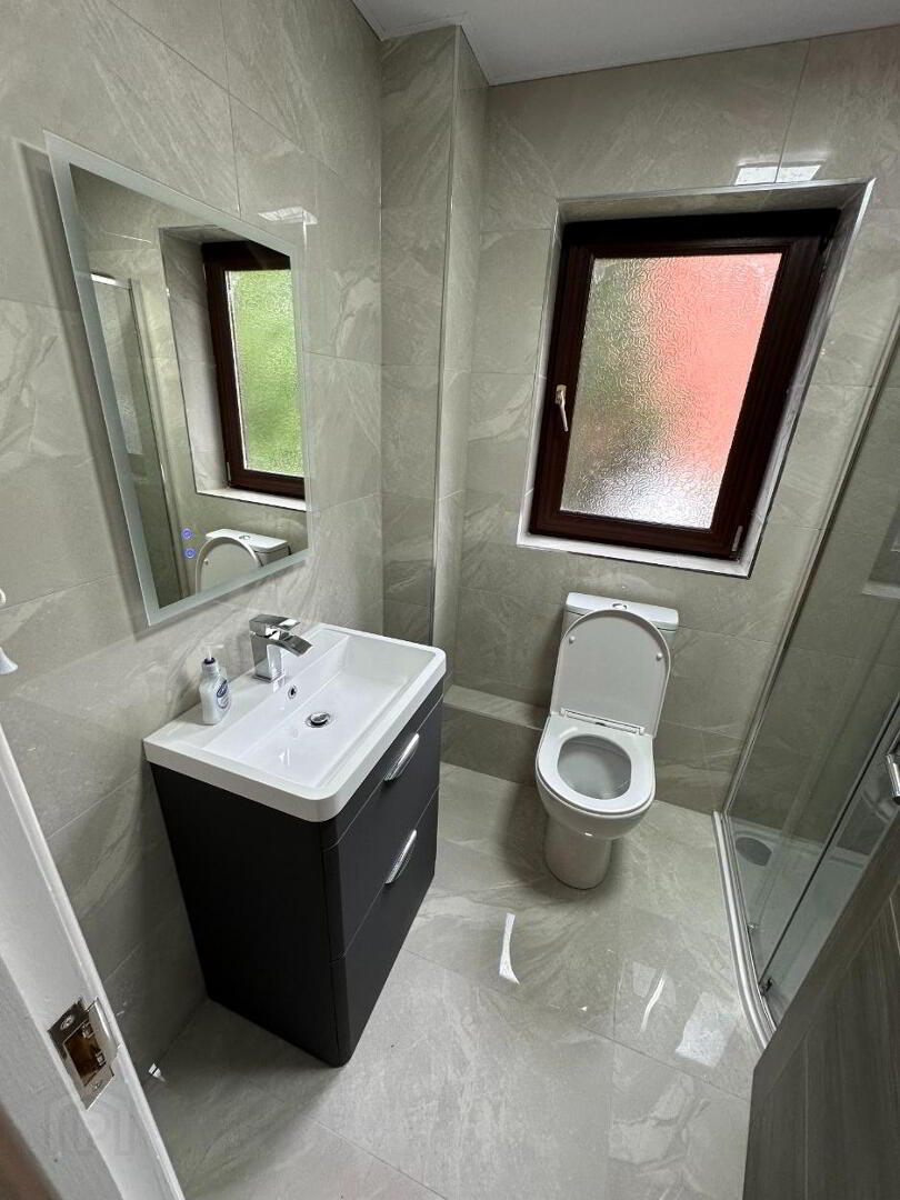 8c Stranmillis Court 9 of 11