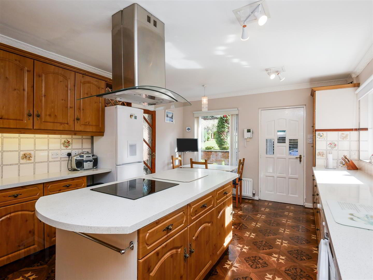 3 Loughview Drive 15 of 43