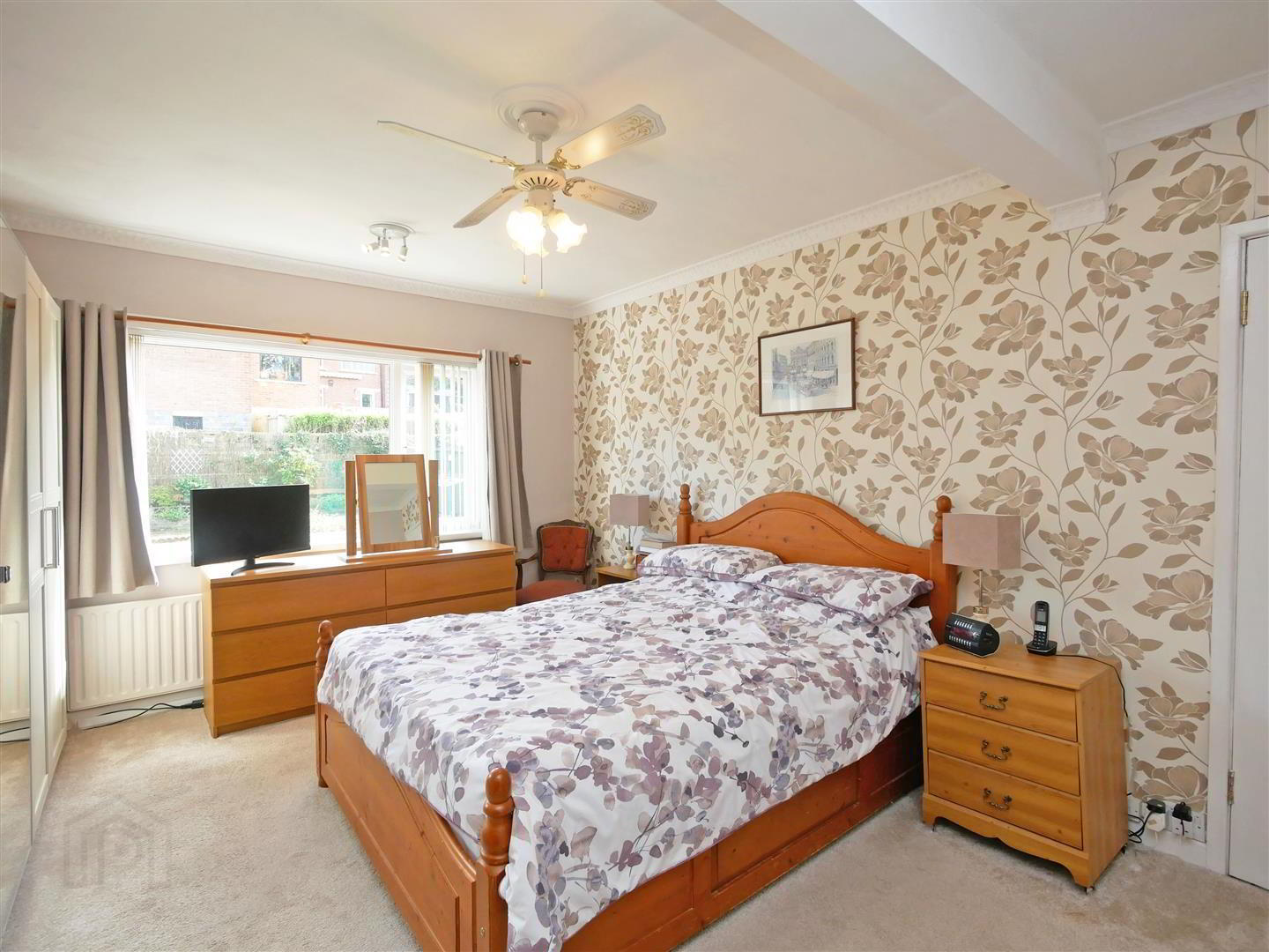 3 Loughview Drive 23 of 43