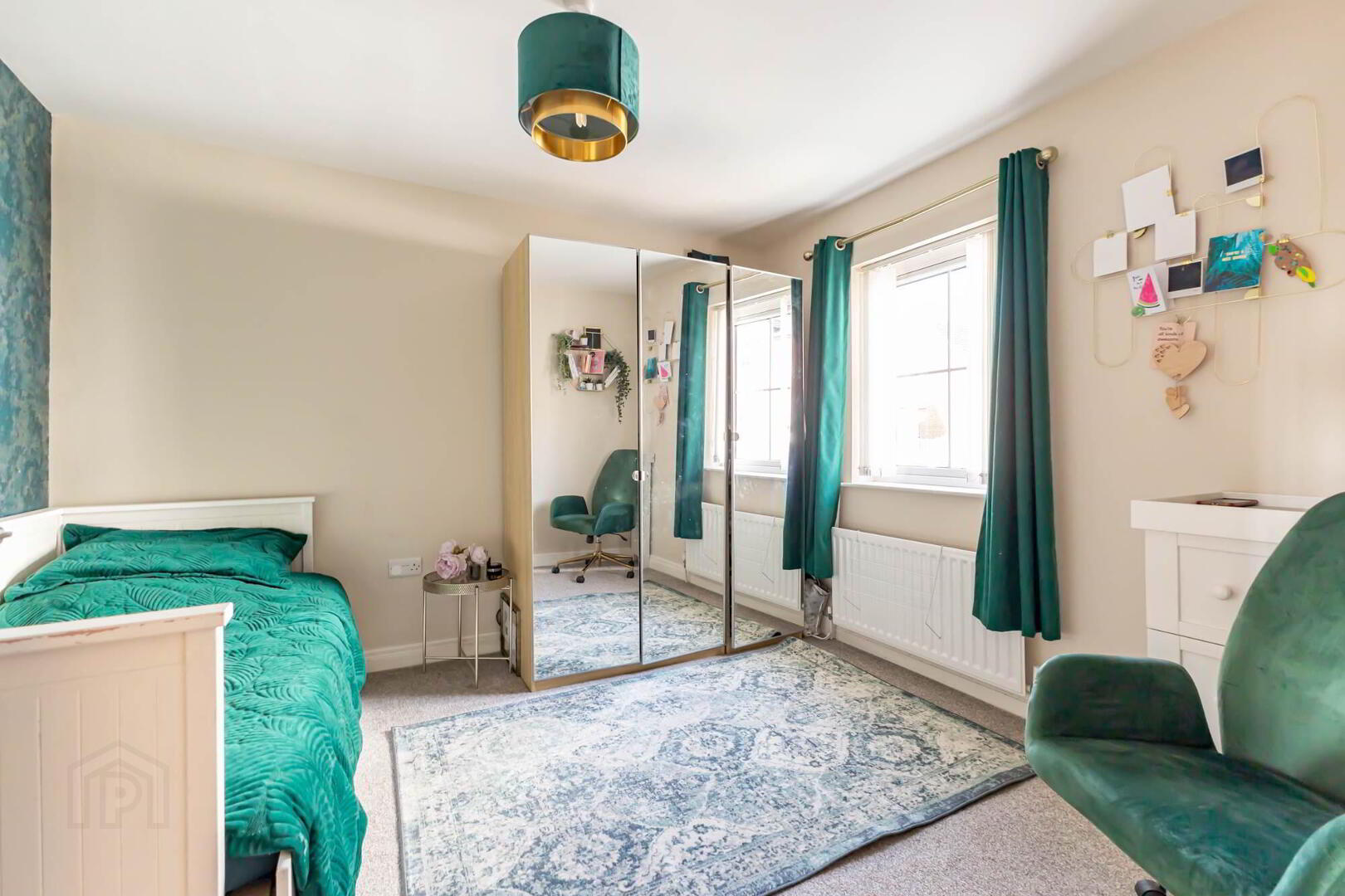11 Lady Wallace Green 17 of 25