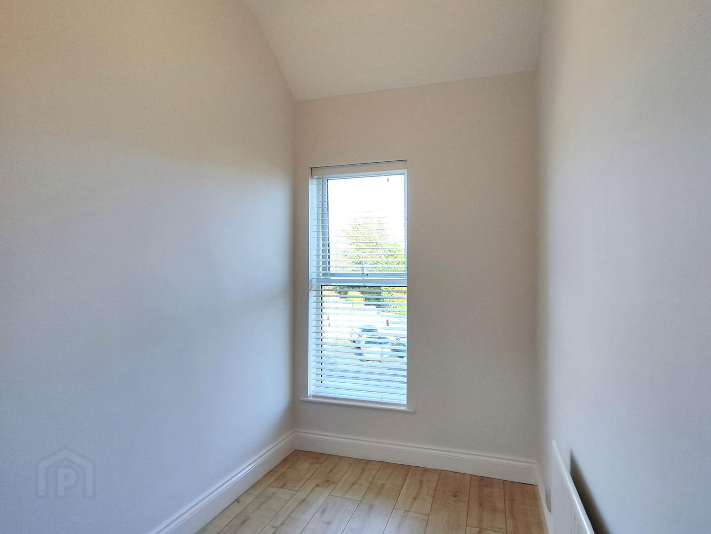 64 Nursery Avenue 19 of 23