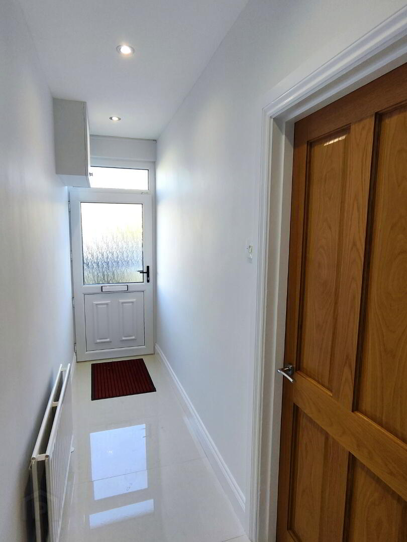 64 Nursery Avenue 4 of 23