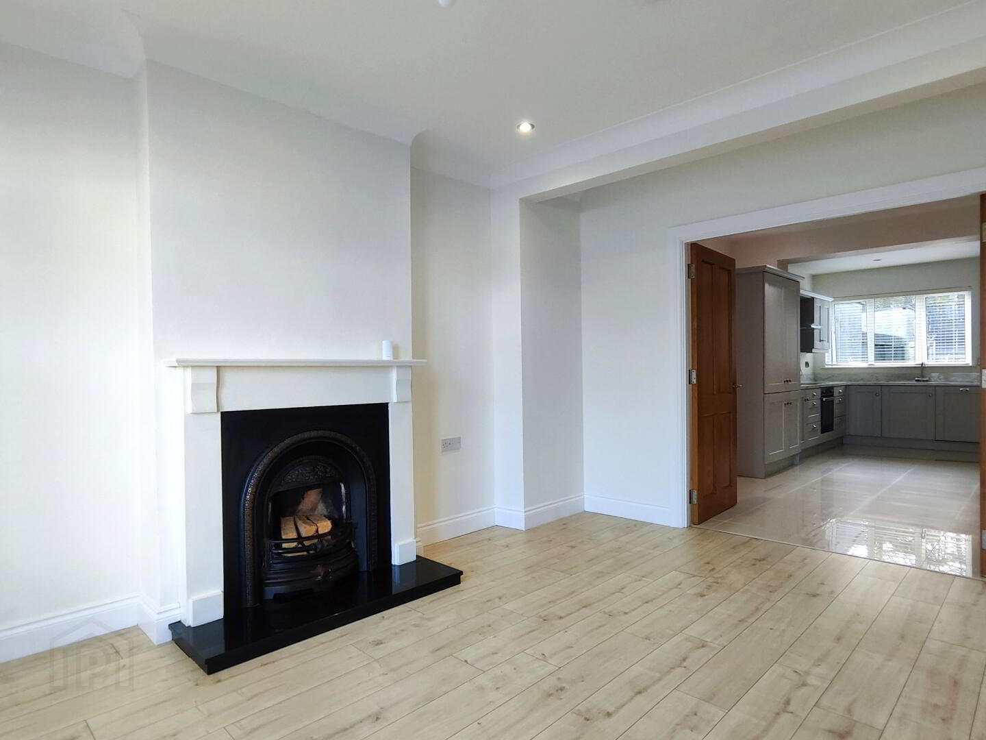 64 Nursery Avenue 5 of 23