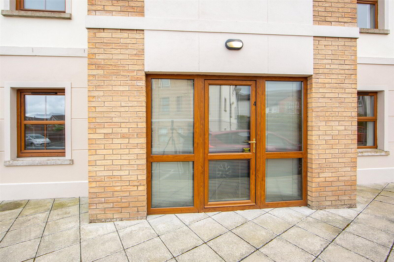 4 Loy Court, 265 Old Belfast Road 3 of 18