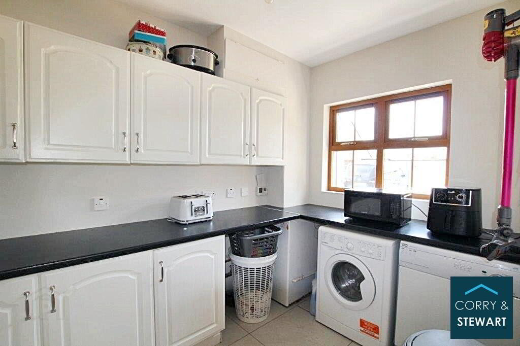 44 Corradinna Road 11 of 27