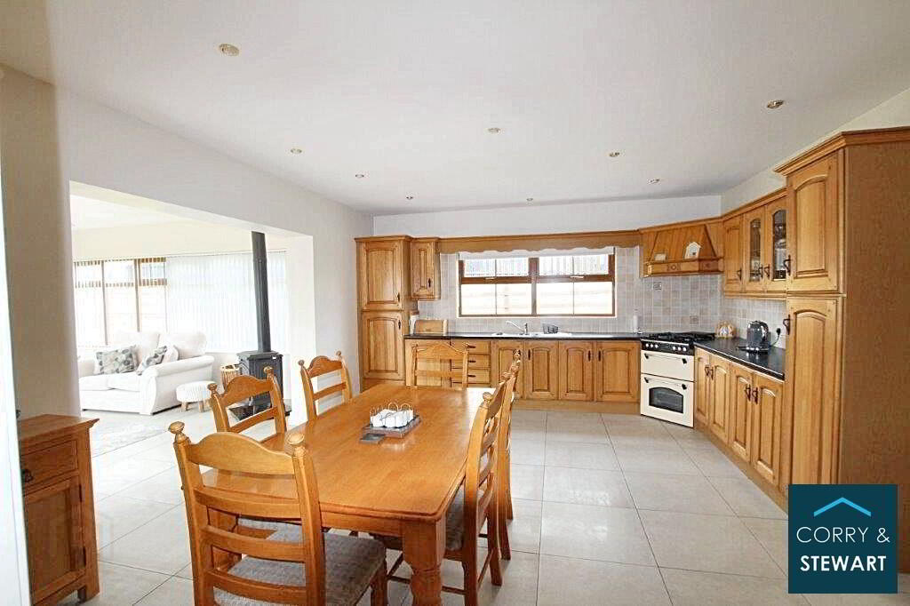 44 Corradinna Road 6 of 27
