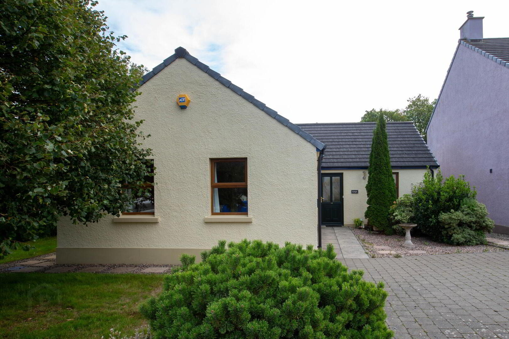 property description image
