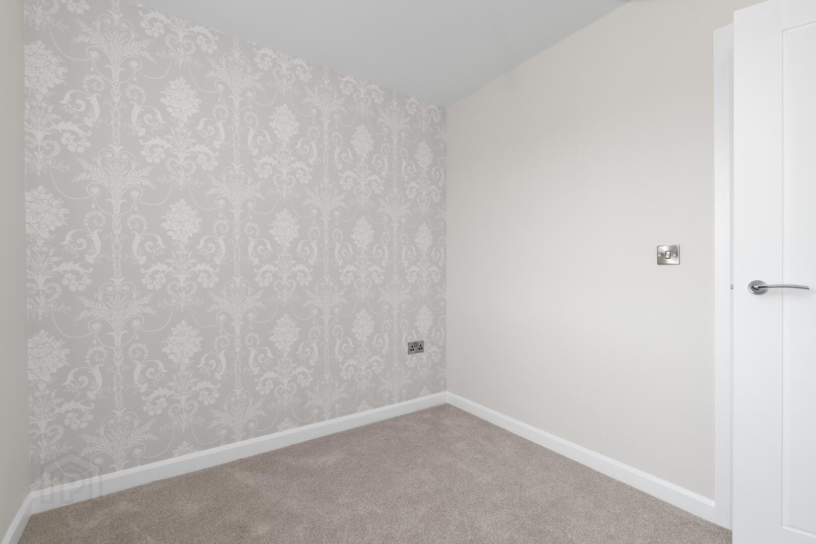 Shaftesbury Road 24 of 39