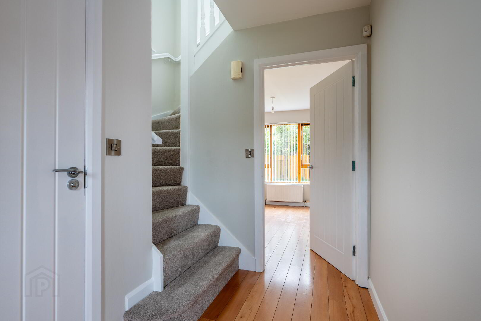 Shaftesbury Road 10 of 39