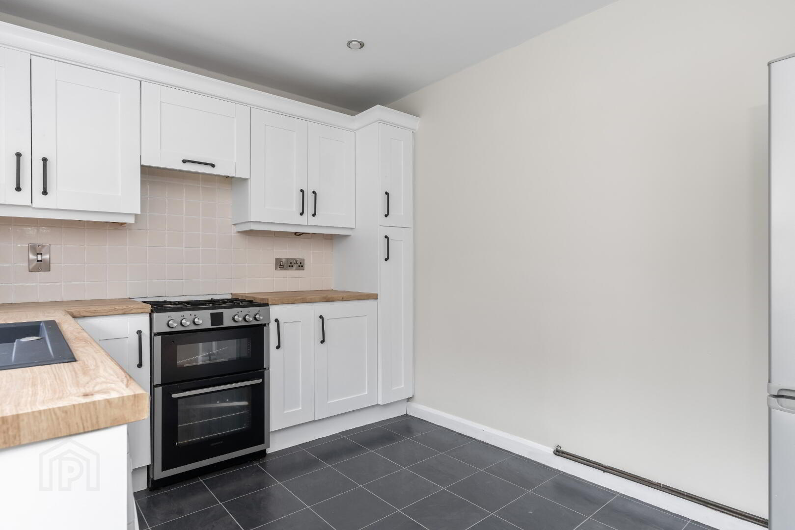 Shaftesbury Road 17 of 39