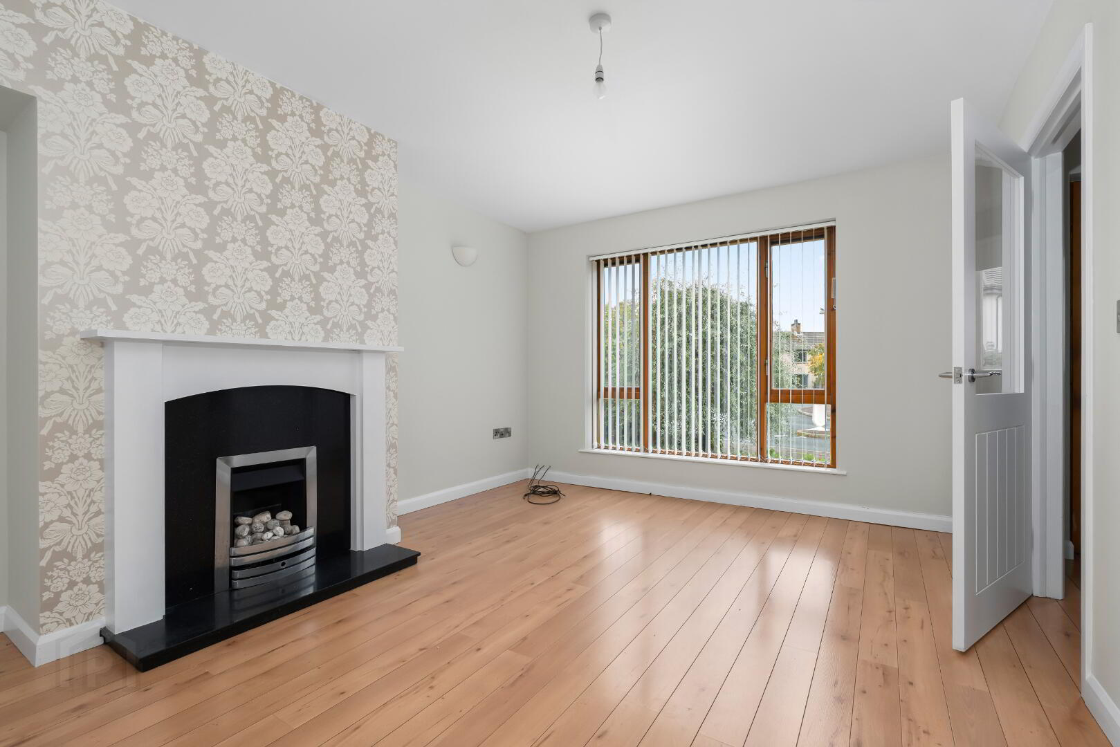 Shaftesbury Road 6 of 39