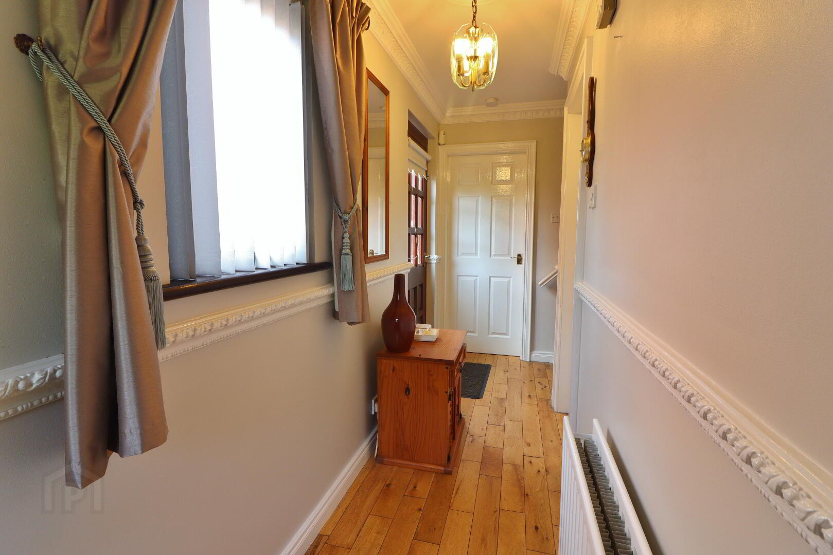 9 Oakleigh Grove 3 of 24