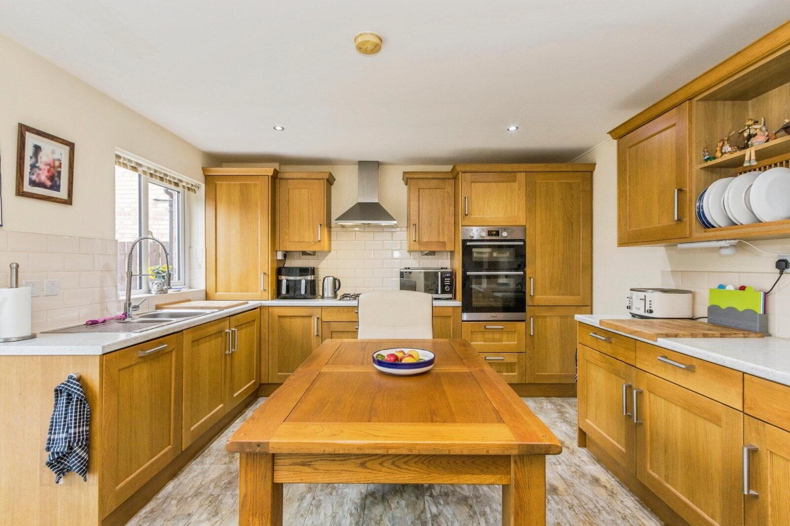 4 Cotswold Gardens 7 of 21