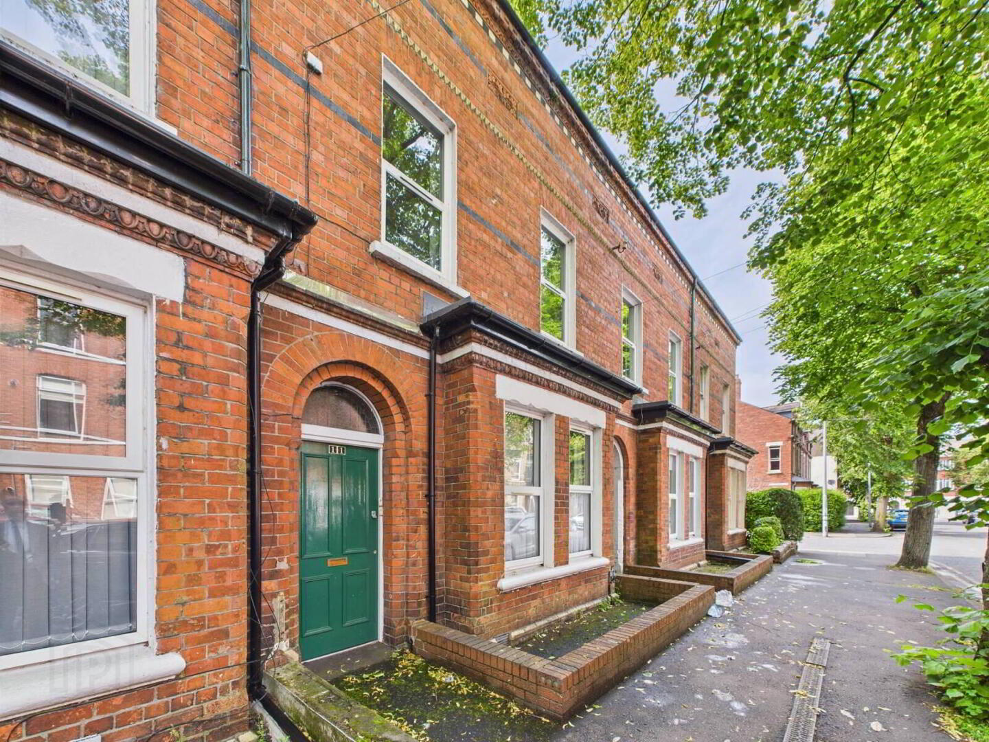 Apt 2, 11 Wolseley Street 1 of 8