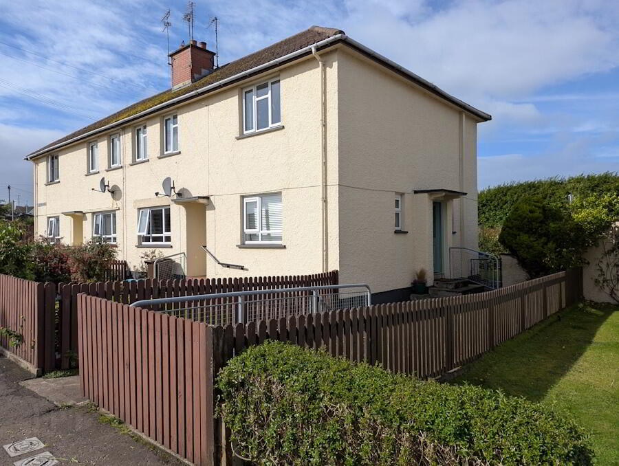 15 Gortree Park 1 of 19