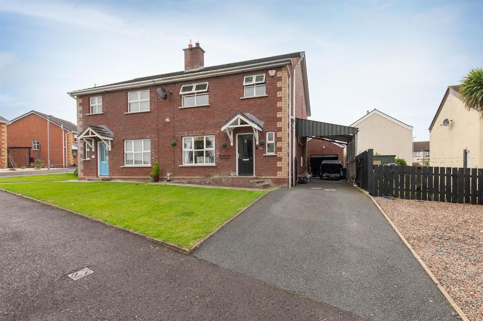 2 Iveagh Avenue 1 of 25